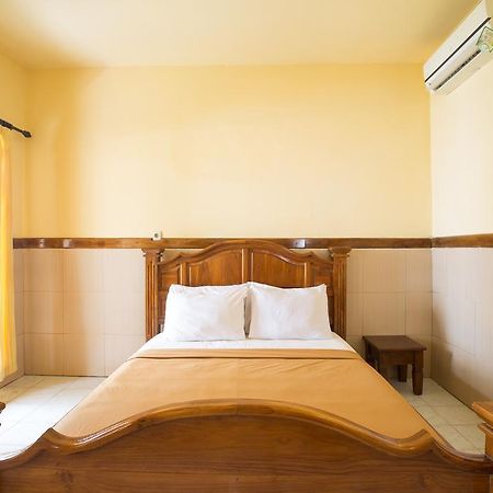 Tanjung Alam Hotel Lovina Eksteriør billede