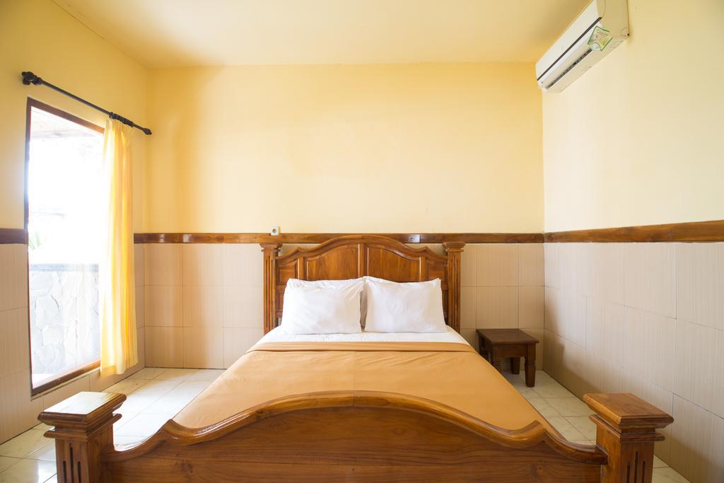 Tanjung Alam Hotel Lovina Eksteriør billede