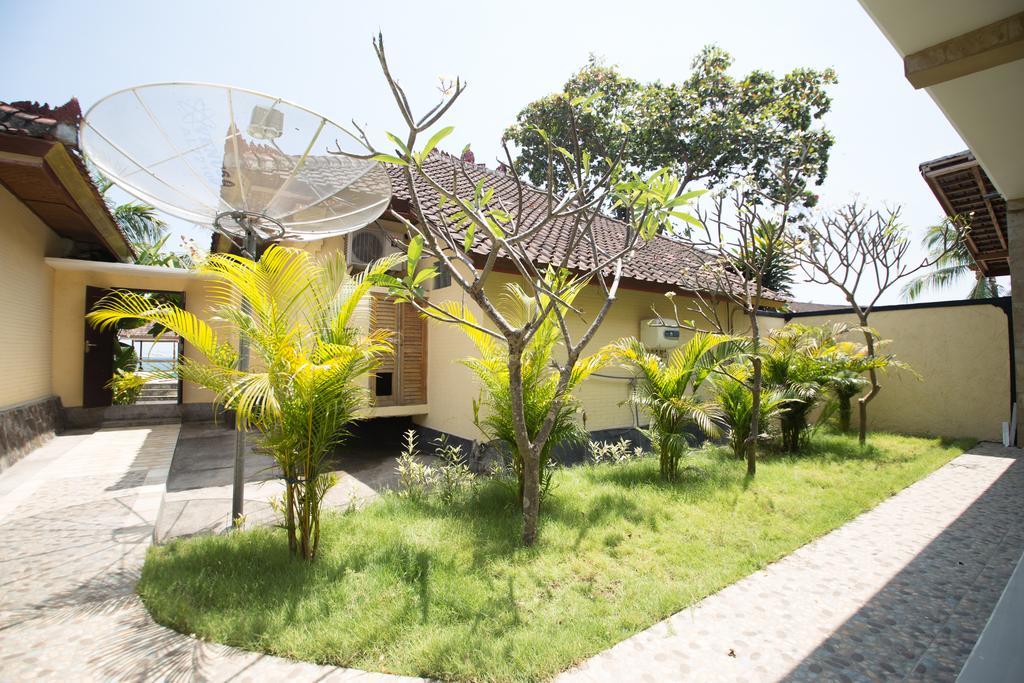 Tanjung Alam Hotel Lovina Eksteriør billede